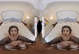 Naughty America Jane Wilde Fucks you in VR